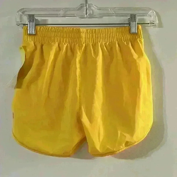 NWT Girls running shorts - Picture 2 of 4